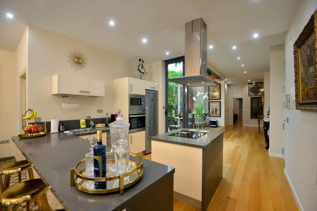 Classic And Luxury- 2Bd 2Bth- Sierpes Seville Luaran gambar